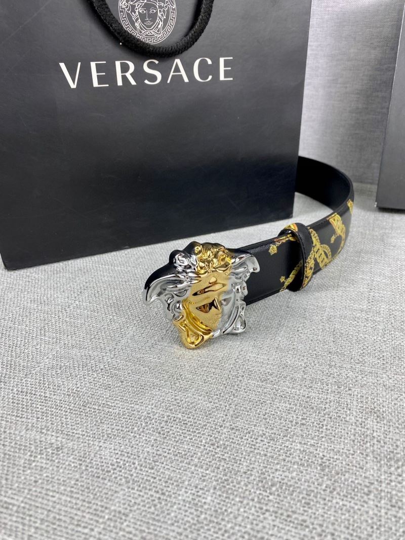 VERSACE